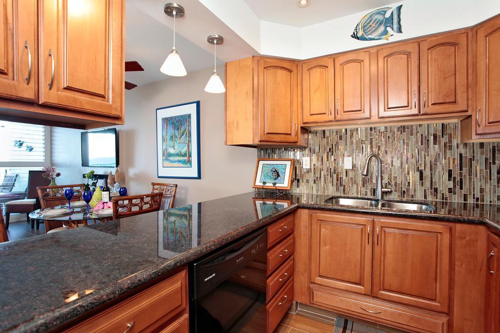 Noelani Condominium Resort Lahaina Zewnętrze zdjęcie