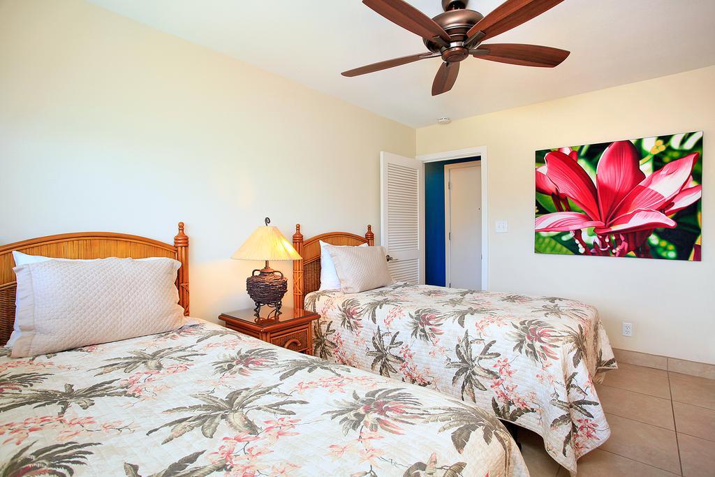 Noelani Condominium Resort Lahaina Zewnętrze zdjęcie
